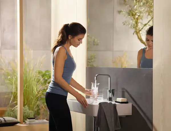 Смеситель для раковины Hansgrohe Metropol (цвет - хром), с доным клапаном Push-Open (32511000) фото 2 Aquada.com.ua