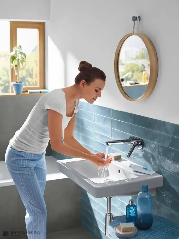 HANSGROHE Смеситель для раковины, однорычажный со стены Novus (71127000) фото 3 Aquada.com.ua