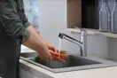 Кухонный смеситель 150, с вытяжным изливом, 1jet sBox Hansgrohe Focus M42 (цвет - хром) 71829000