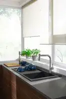 Смеситель для кухни 220, с вытяжным душем, 2jet Hansgrohe Metris M71 (цвет - сталь) 73800800