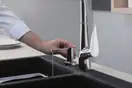 Смеситель для кухни 300 Hansgrohe Talis Select M51, с вытяжным изливом, 1jet, sBox (цвет - хром) 73853000