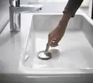 Смеситель для раковины 70 Hansgrohe Logis (цвет - хром), со сливным клапаном Push-Open 71077000