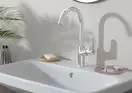 Смеситель для раковины 210, поворотный излив Hansgrohe Logis (цвет - хром), без донного клапана 71131000