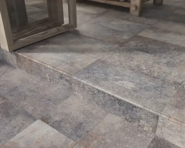 Сходинка з капіносом кутова Viano Grys 33x33 код 1312 Ceramika Paradyz (Z---330X330-1-VIAN.GRKN)