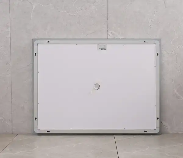 Дзеркало Mixxus LIGHT MR01-80x60 з Led Touch, Anti-fog, димером, регулятором яскравості, годинником (MI5998)