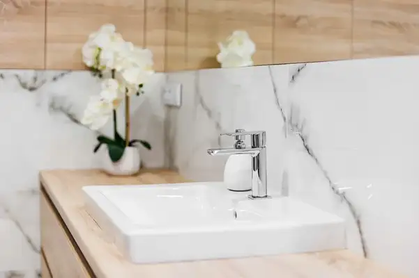CERAMICA SANTA CLAUS Плитка керамогранітна Carrara POL 600x600x10 Ceramiсa Santa Claus (Carrara 60x60 polished) CERAMICA SANTA CLAUS Плитка керамогранітна Carrara POL 600x600x10 Ceramiсa Santa Claus (Carrara 60x60 polished)