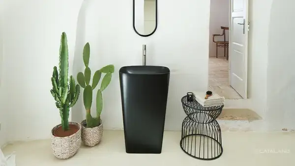 Catalano Раковина отдельностоящая, слив в пол Green Lux Сolori 38 х 55 х h85 см, цвет - чёрный матовый 1FRGRLXNS Catalano Раковина отдельностоящая, слив в пол Green Lux Сolori 38 х 55 х h85 см, цвет - чёрный матовый 1FRGRLXNS