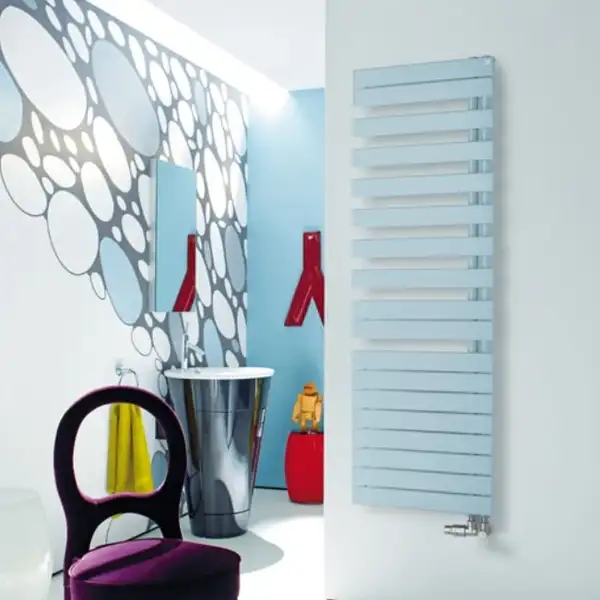 Полотенцесушитель водяний Zehnder Roda Spa Asym 805х550 429 Вт, правосторонній, Flame Red RAL 3000 (ROFR-080-055 RAL 3000)