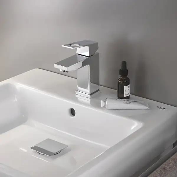 Натискний донний клапан для раковини Grohe (40565AL0)