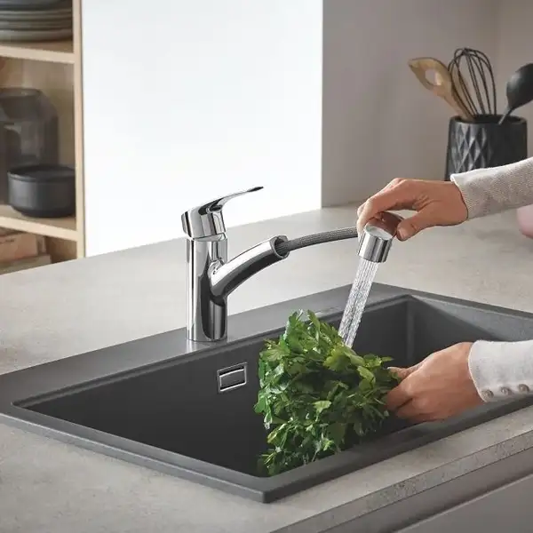 Grohe Eurosmart New Змішувач для кухні, хром (30305001)
