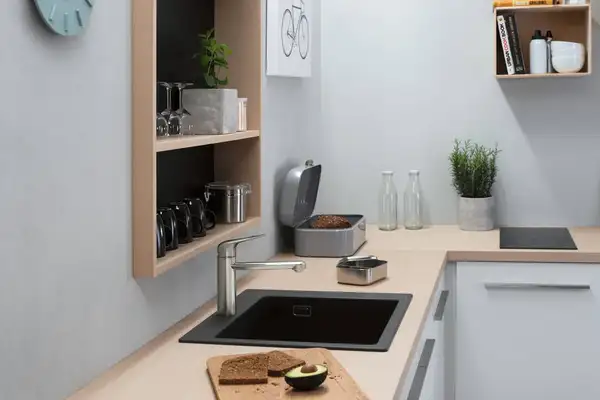 Кухонный смеситель 120, 1jet Hansgrohe Focus M42 (цвет - сталь) 71806800