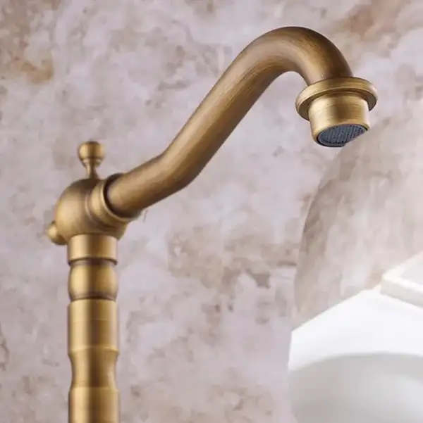 Смеситель для кухни REA RUSTICO BRUSHED GOLD золотой матовый (REA-B5521)