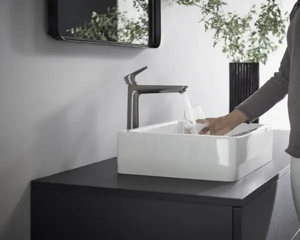 Смеситель для раковины высокий Hansgrohe Talis E (цвет - шлифованный чёрный хром), без донного клапана 71717340