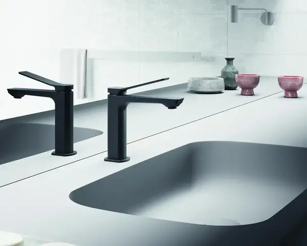 Смеситель для раковины Paffoni Tilt (цвет - чёрный матовый), без донного клапана (TI071NO)