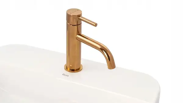Смеситель для раковины (умывальника) REA LUNGO ROSE GOLD LOW розовое золото низкий (REA-B4500)