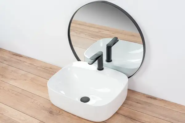 Rea Creek Смеситель для раковины, черный матовый (REA-B8403)