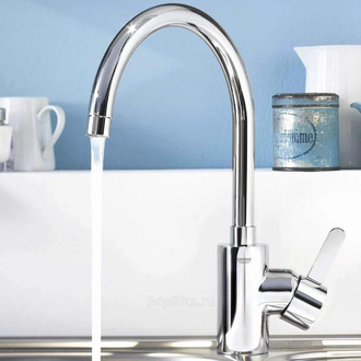 Смеситель для раковины, с поворотным изливом Grohe Eurosmart Cosmopolitan (цвет - хром), с донным клапаном (32830001) фото 3 Aquada.com.ua